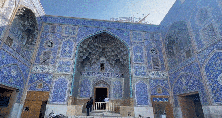 Sheikh Lotfollah Mosque<br>Isfahan, Iran<br>1619